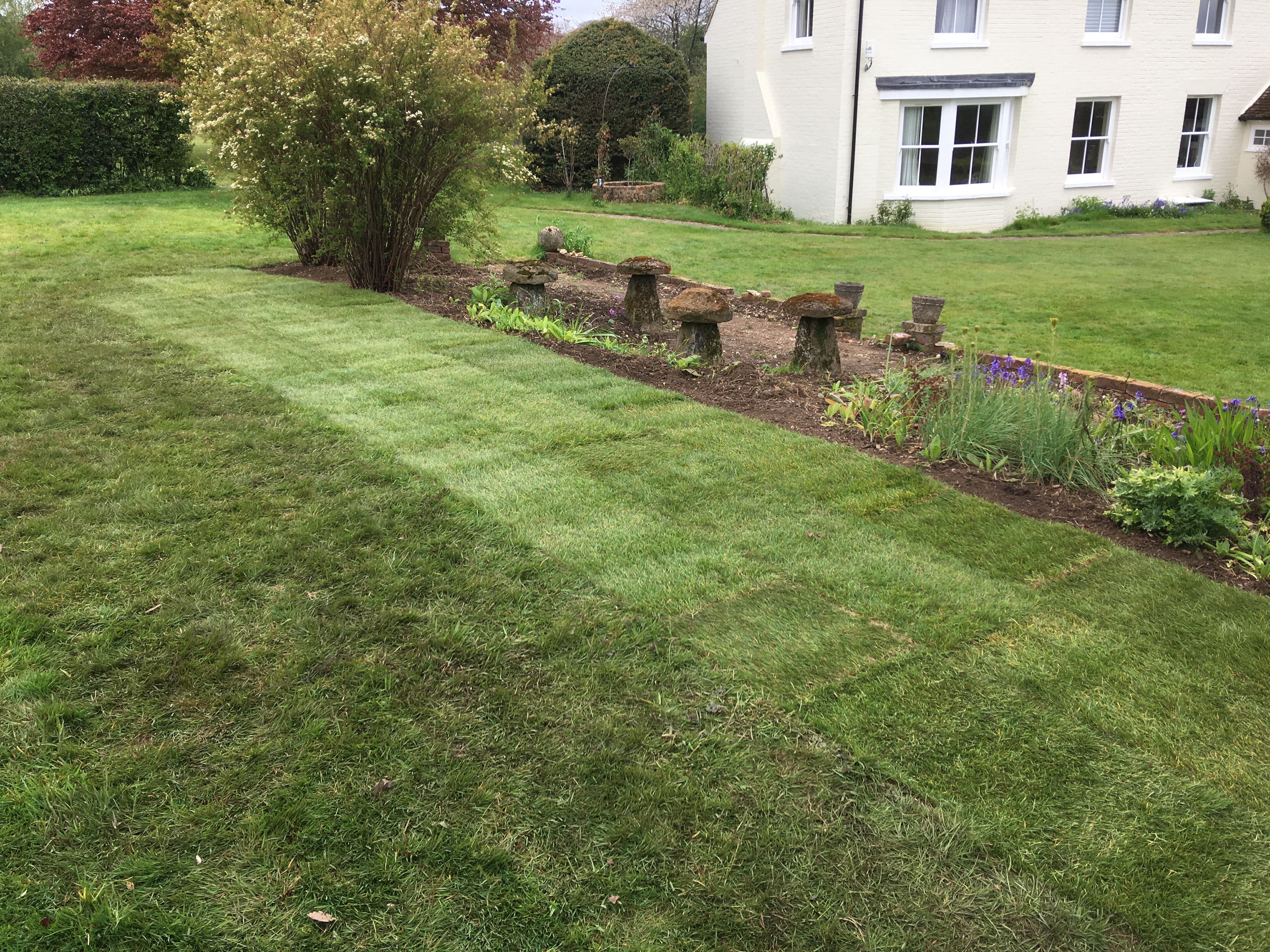 Stone Staddles turfing area to reduce size